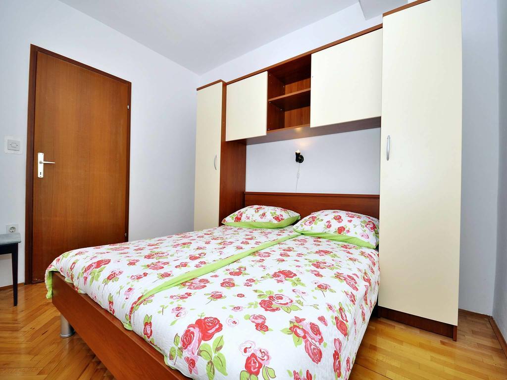 Apartments Mira 645 波雷奇 客房 照片